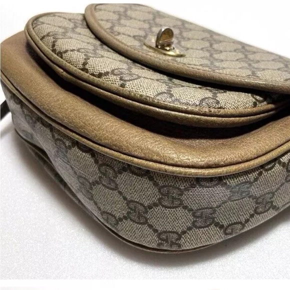 Authentic Gucci Shoulder /Crossbody Bag. - Picture 9 of 17